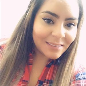 Meet your Posher, Adele